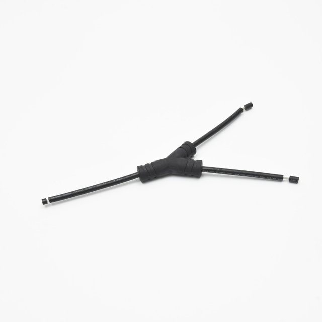 Photovoltaic splitter