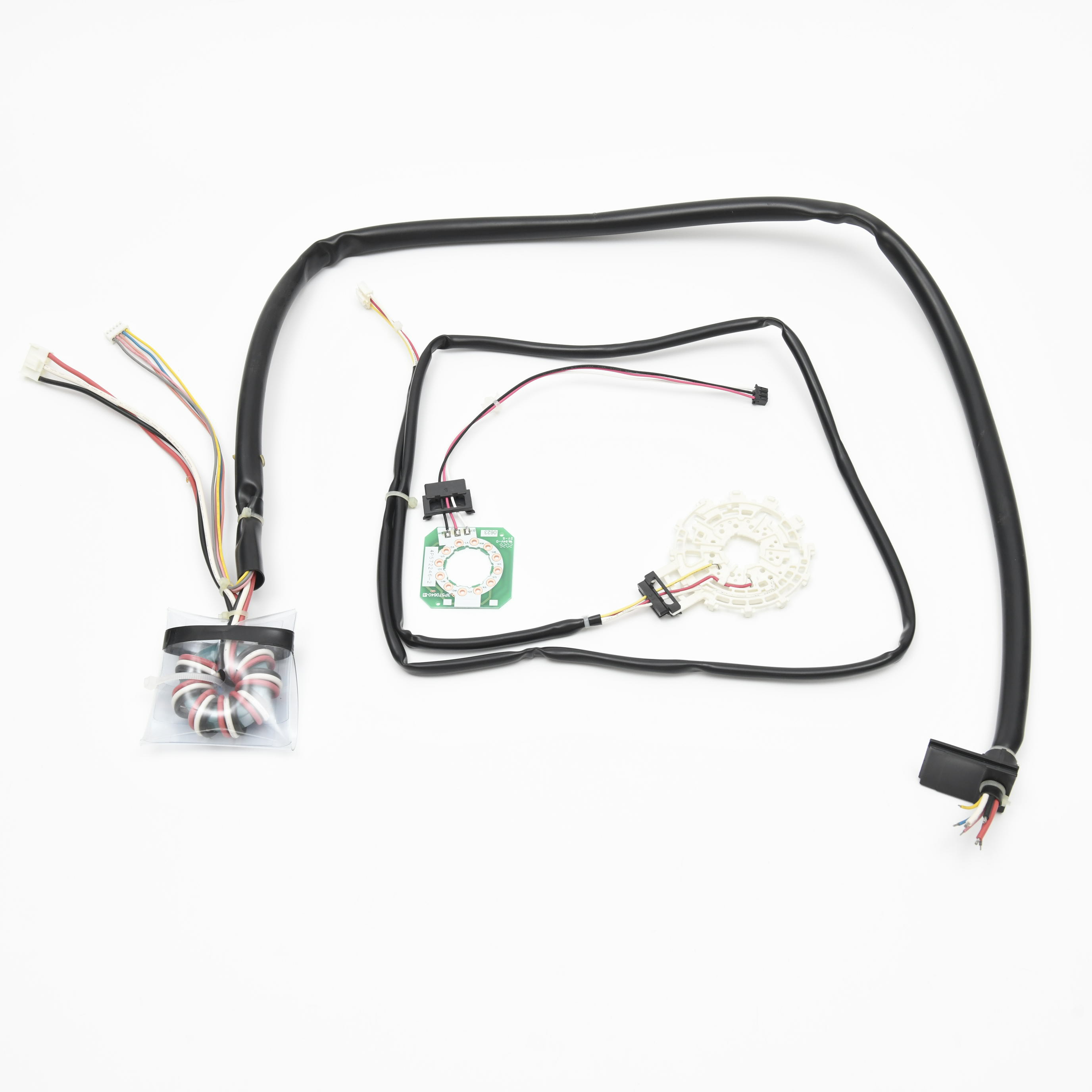 Air conditioner motor wiring harness